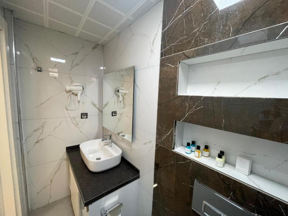 Mitra Otel Ντιγιαρμπακίρ Εξωτερικό φωτογραφία